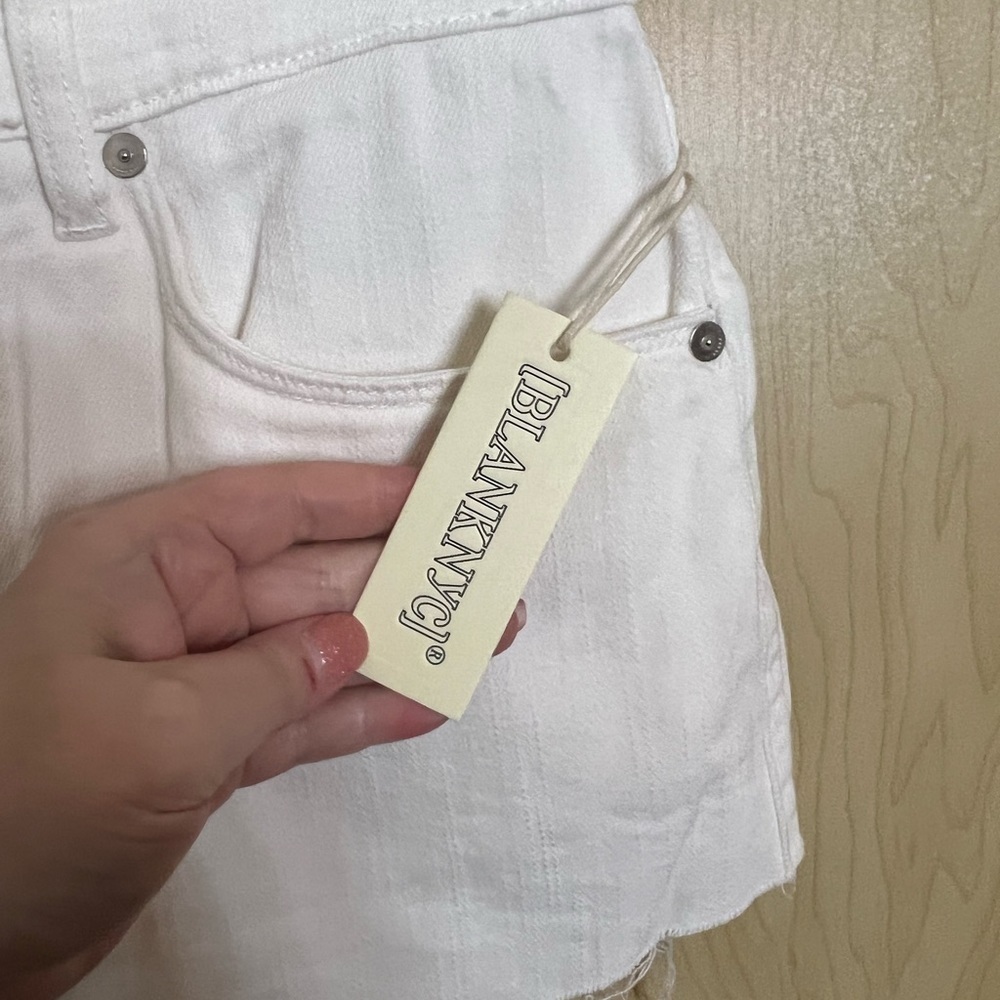 NWT blank nyc shorts - Picture 4 of 5